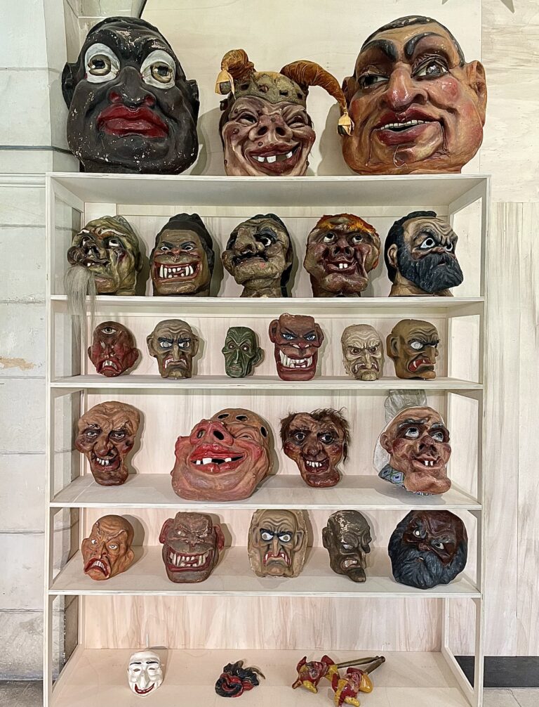 Masques collection Peignon Le Voyage à Nantes