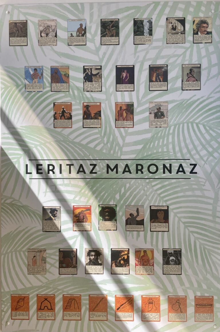 Le travail collectif de Leritaz Maronaz (l’héritage du marronnage) exposé au musée intercontinental de l'esclavage à Port-Louis © S. Patel De Zorzi
