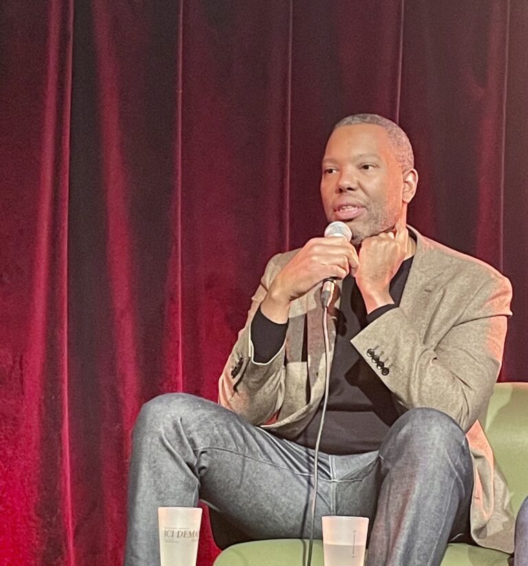 L’écrivain Ta-Nehisi Coates au FGO-Barbara à Paris en novembre 2025 © Soraya Patel De Zorzi